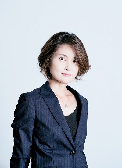 新井智美さん